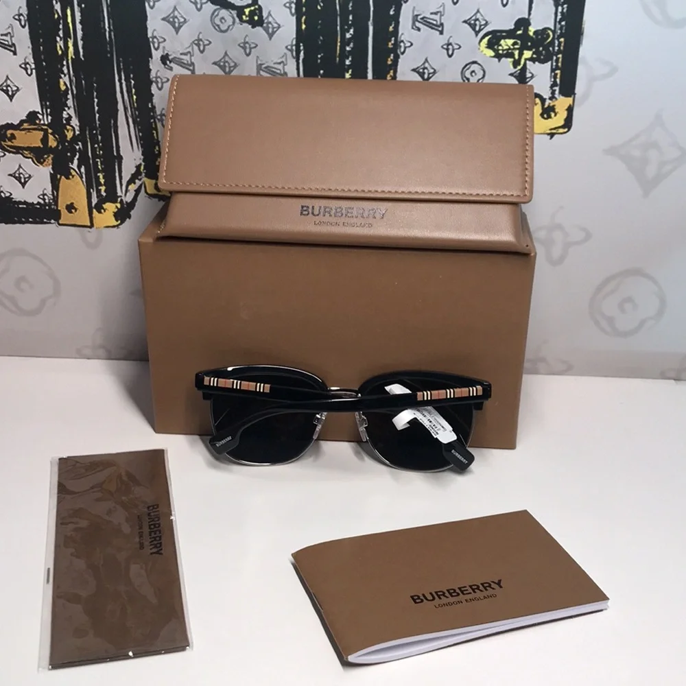 New Authentic Burberry BE4317 8351 Sunglasses